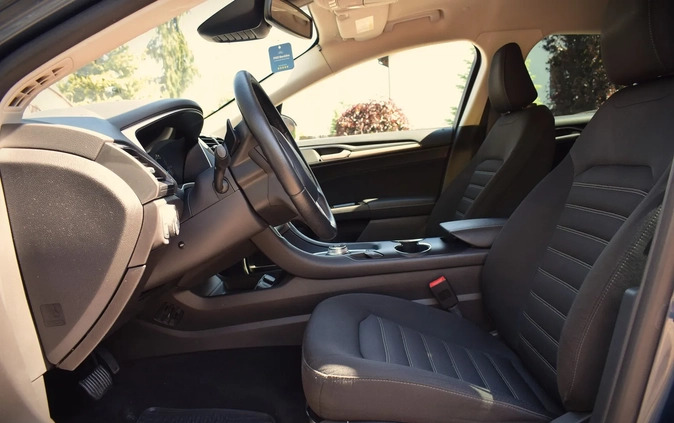 Ford Mondeo cena 61500 przebieg: 146000, rok produkcji 2020 z Kłodawa małe 191